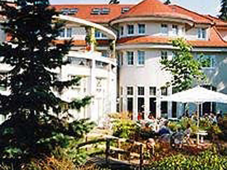 Hotel Landhaus Alpinia in Berlin, Berlin-Tegel (DE) Außenaufnahme
