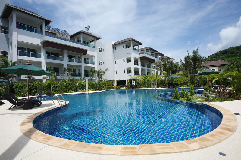 Bangtao Tropical Residence Resort & Spa in Bangtao Beach, Phuket (Thailand) Pool