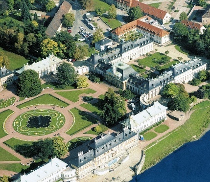 Schloss Hotel Dresden-Pillnitz in Dresden, Dresden (DE) Außenaufnahme