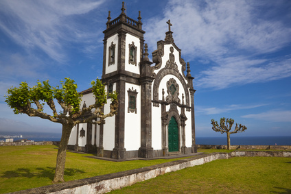 Urlaub Ponta Delgada (Azoren) - Last Minute Reisen Portugal günstig buchen - Ponta Delgada, portugal, kirche.