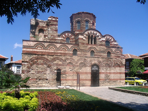 Urlaub Burgas - Last Minute Reisen nach Bulgarien günstig buchen - Architektur bulgarien kunst theater.