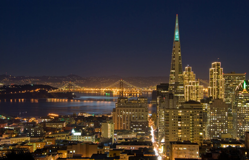 San Francisco Hotels und Flug - USA Westküste Urlaubs- und Rundreisen nach Amerika günstig - abenddämmerung anblick antenne bellen besinnung bezirk melk frank brücke california downtown finanzen friedentaube gebäude grossstadtherbst großstadt landschaftlich lights mitte nacht nachtzeit nordeifel orientierungslichter ozean saint san francisco szenerie.