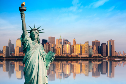 Urlaub USA Ostküste - günstige Reisen mit Flug und Hotel - Amerika Architektur american besinnung blau capital downtown fluß freiheit gebäude grossstadtherbst himmel horizont kaisermantel kratzen landschaft landschaftlich manhattan metropole mitte modern neu new york schwenkbruecke skyscraper stadt statuen szene tage tourism turm usa vereinigt viereck yor.