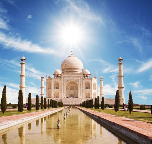 Urlaub Indien - Last Minute Reisen Asien günstig buchen - Architektur abenteuer arc asiatische spezialitäten ausflug beautiful besinnung gebäude glänzen grab herrlichkeit indien indisch islam kaiser barbarossa kultur landschaftsbild leute mausoleum minaret murinsel palast von livadija reisen religion schrein symbol symetry telly tourism touristik travelling urlaub uttar.