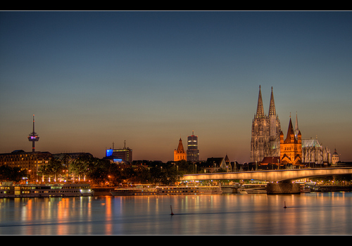 Eine Städtreise nach Köln - sonnenuntergang, alstadt, abend, köln, dom.