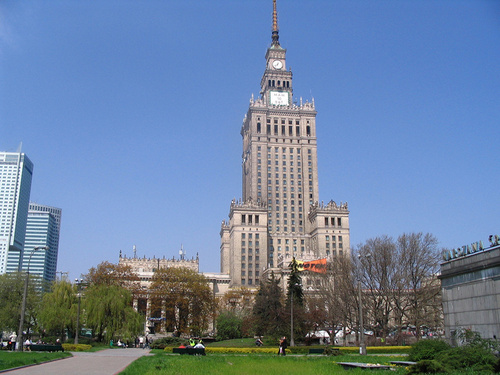 Warschau - die unbesiegbare Stadt - cent gebäude grand hotel jahre kultur polen button schoß turm warplane wissenschaft.