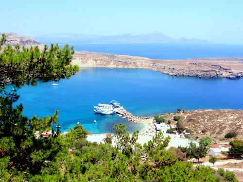 Auf den griechischen Inseln den Sommer begrüßen