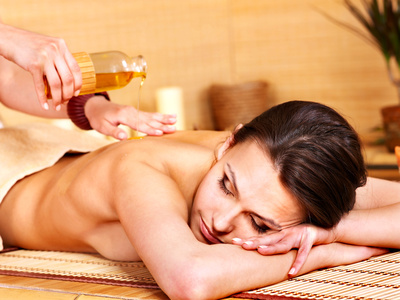 Wellnessreisen als alternative Geschenkidee - Wellness, Massage.