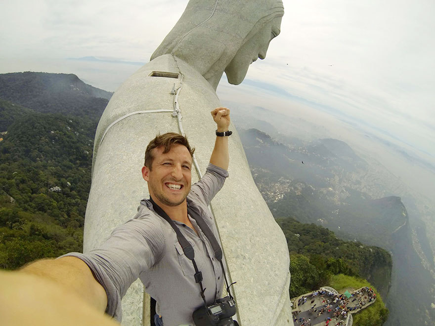 Selfie auf dem Cristo Redentor-Monument - Rio de Janeiro, Brasilien, Südamerika.