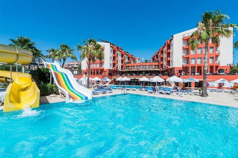Royal Atlantis Beach in Manavgat, Antalya Pool