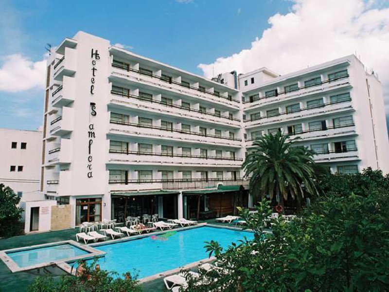 azuLine Hotel S'Anfora & Fleming in Sant Antoni de Portmany, Ibiza Außenaufnahme