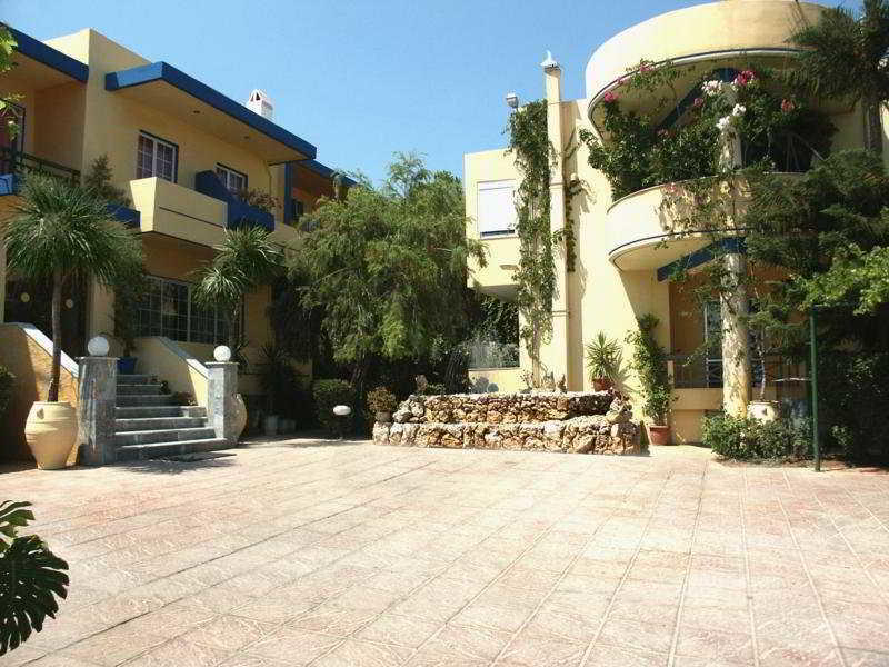 Hotel Pantheon in Atsipopoulo, Heraklion (Kreta) Außenaufnahme