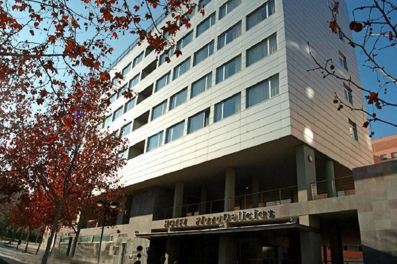 Eurostars Plaza Delicias (ex: AH Plaza Delicias) in Saragossa, Zaragoza Außenaufnahme