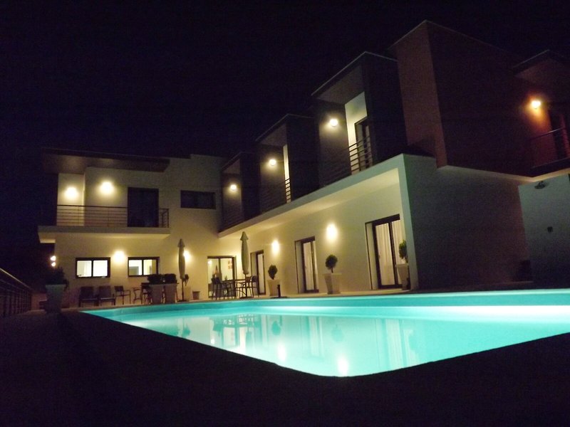 Casa Ceedina Bed and Breakfast & Beauty in Batalha, Lissabon Außenaufnahme