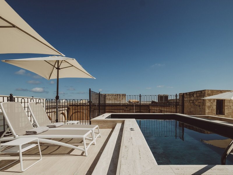 San Karlu Hotel in Valletta, Malta Pool