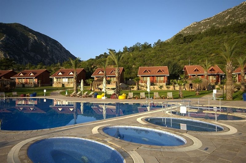 Club Sun Village in Palmiye, Antalya Pool