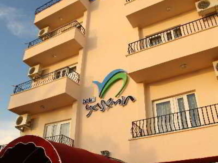 Yasemin in Calis Beach, Dalaman Außenaufnahme