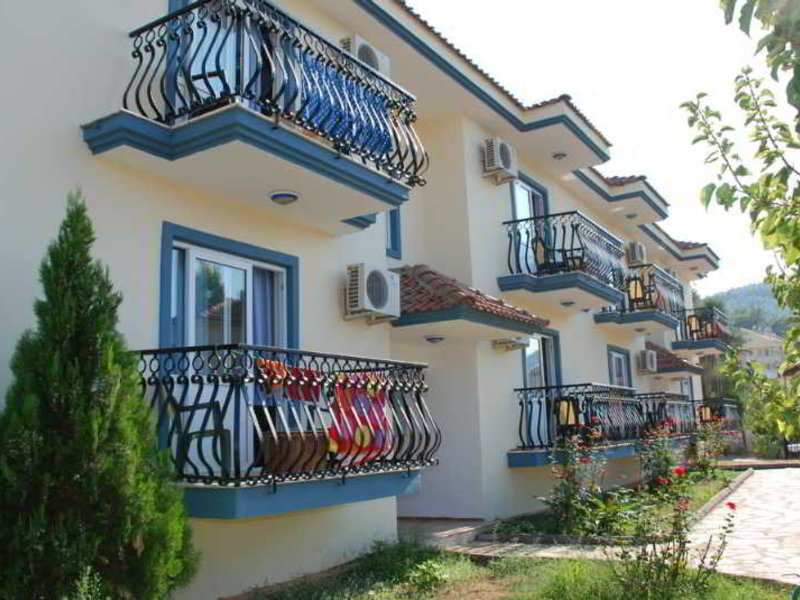 GÜROL AQUA RESORT HOTEL & APART in Fethiye, Dalaman Außenaufnahme