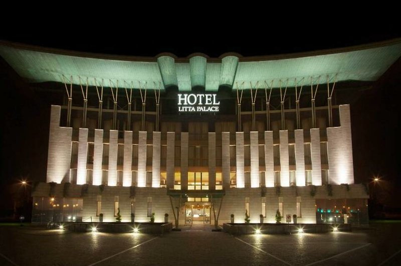 Litta Palace in Lainate, Mailand (Malpensa) Lounge/Empfang
