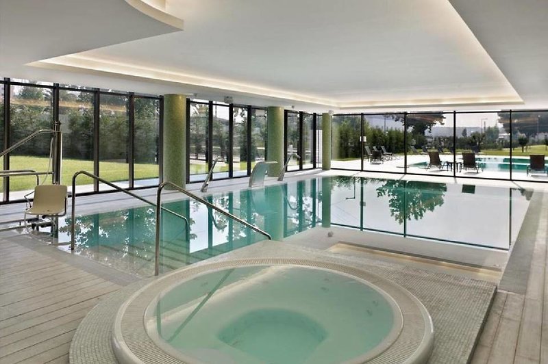 Hallenbad