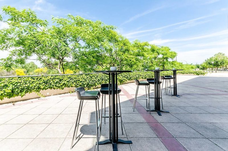 Exe Campus in Cerdanyola del Vallès, Barcelona Terrasse
