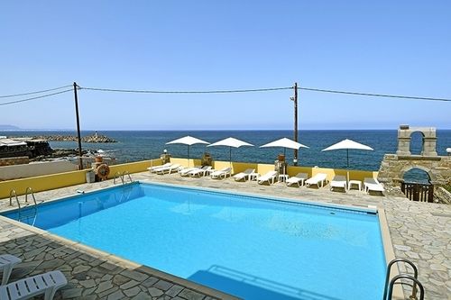 Sissi Mare Apartments in Sisi, Heraklion (Kreta) Pool
