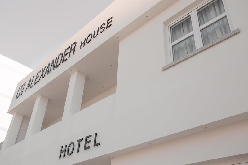 Alexander House Hotel in San Ferdinando, Lamezia Terme Außenaufnahme