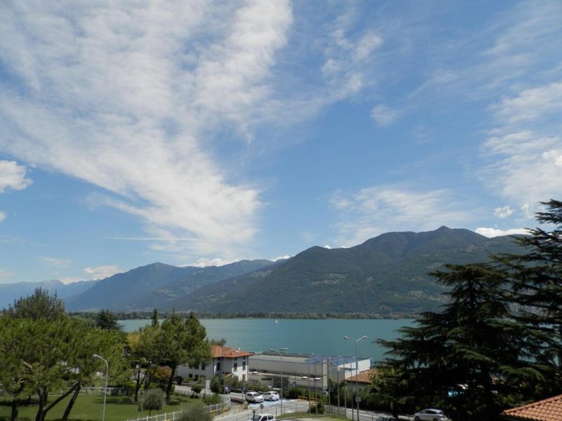 Continental in Lovere, Mailand (Malpensa) Landschaft