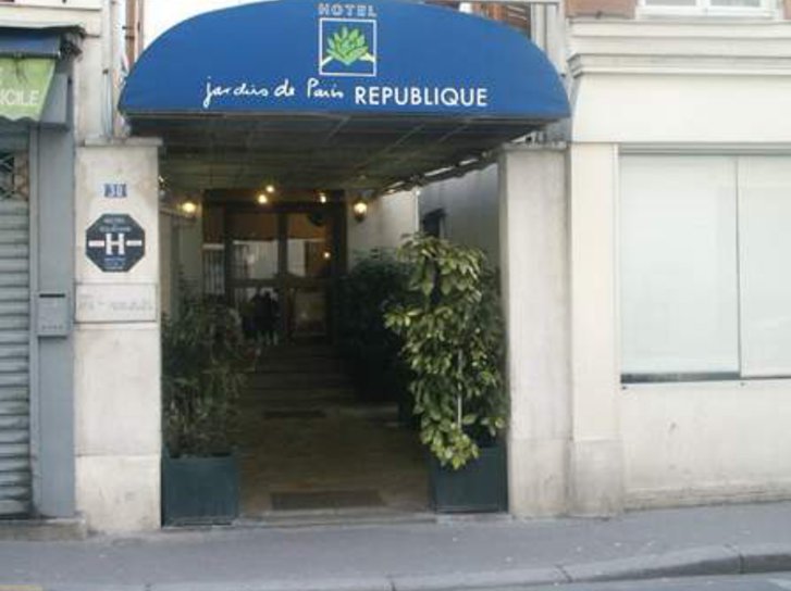 Hotel Kyriad Paris X Canal Saint Martin République in Paris, Paris-Charles De Gaulle Außenaufnahme