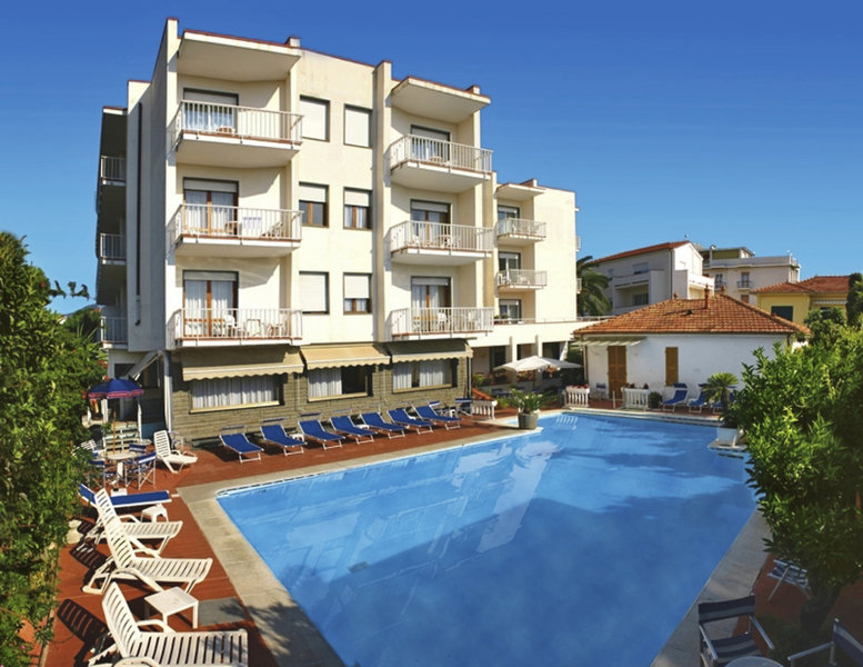 Hotel Splendid in Diano Marina, Nizza Außenaufnahme