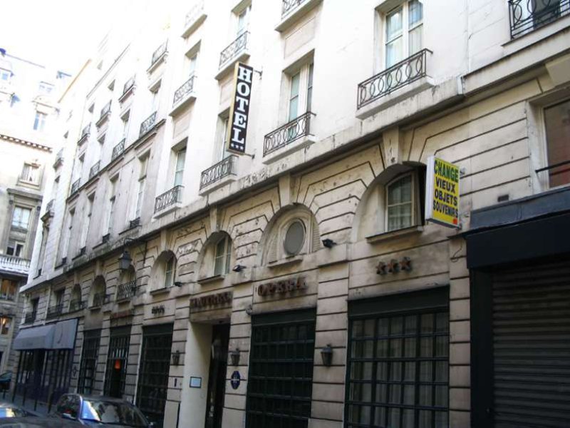 Lautrec Opera in Paris, Paris-Alle Flughäfen Außenaufnahme