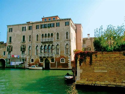 At Home A Palazzo in Venedig, Verona Außenaufnahme