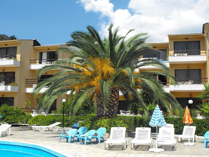 Le Mirage Hotel in Benitses, Korfu Außenaufnahme