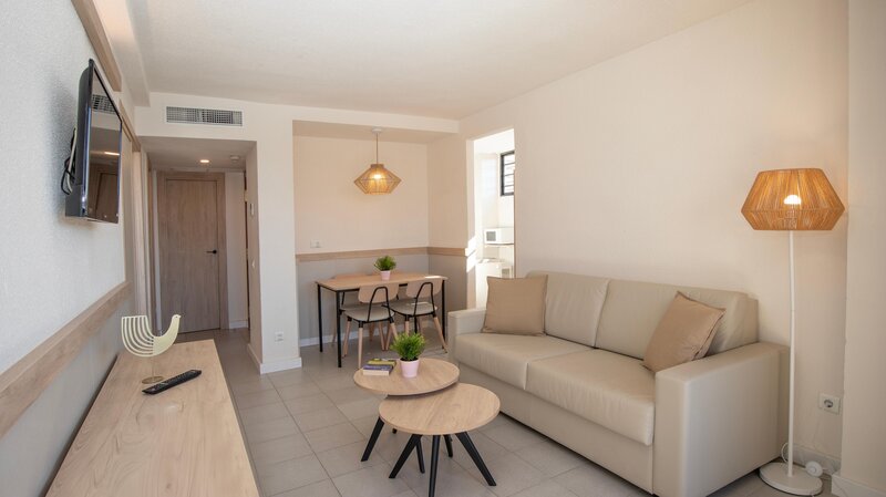 Dynastic Rooms Apartments in Benidorm, Alicante Wohnbeispiel