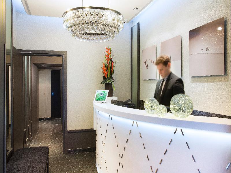 Daunou Opera in Paris, Paris-Charles De Gaulle Lounge/Empfang