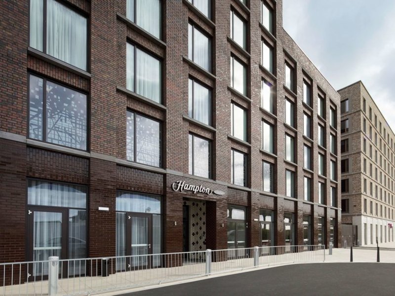 Hampton by Hilton London Docklands in London, London-Stansted Außenaufnahme
