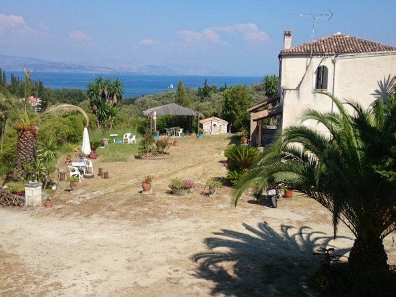 Corfu 9 Musses in Ypsos, Korfu Garten