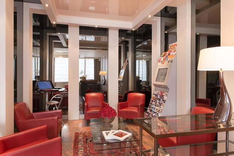 de Genève in Paris, Paris-Charles De Gaulle Lounge/Empfang