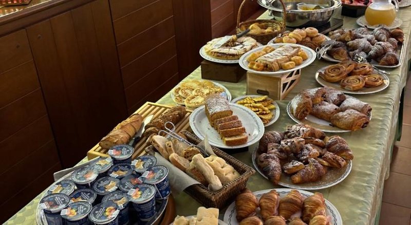 Hotel Astoria in Pineto, Bologna Restaurant