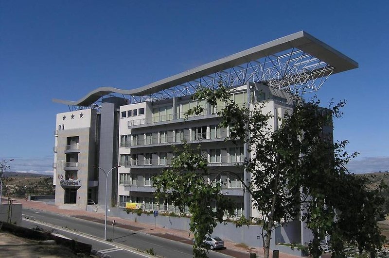 Hotel Versatile in Guarda, Porto Außenaufnahme