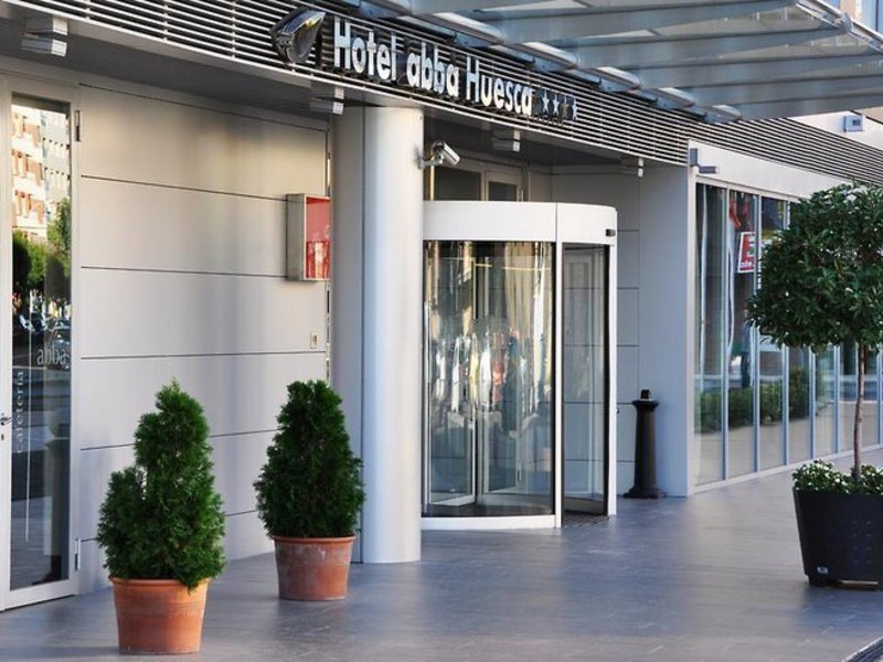 abba Huesca Hotel in Huesca, Malaga Außenaufnahme
