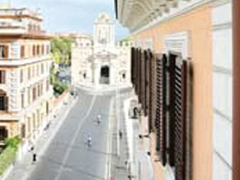 Baltik Guesthouse in Rom, Rom-Fiumicino Außenaufnahme