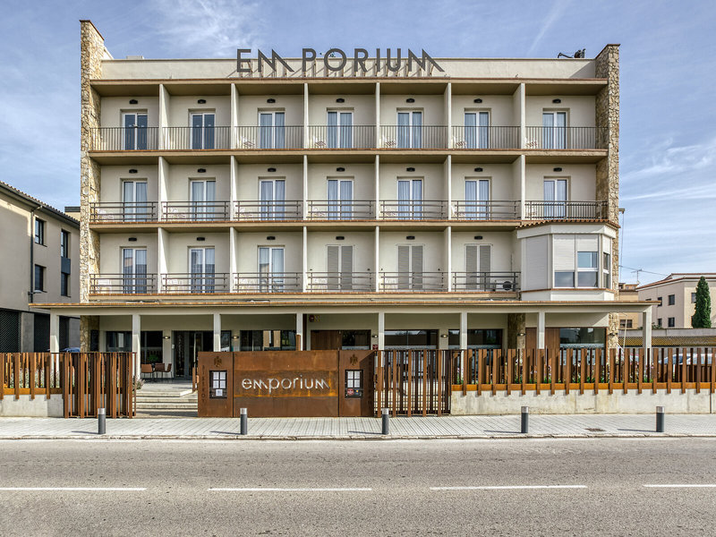 Emporium in Castelló d'Empúries, Barcelona Außenaufnahme
