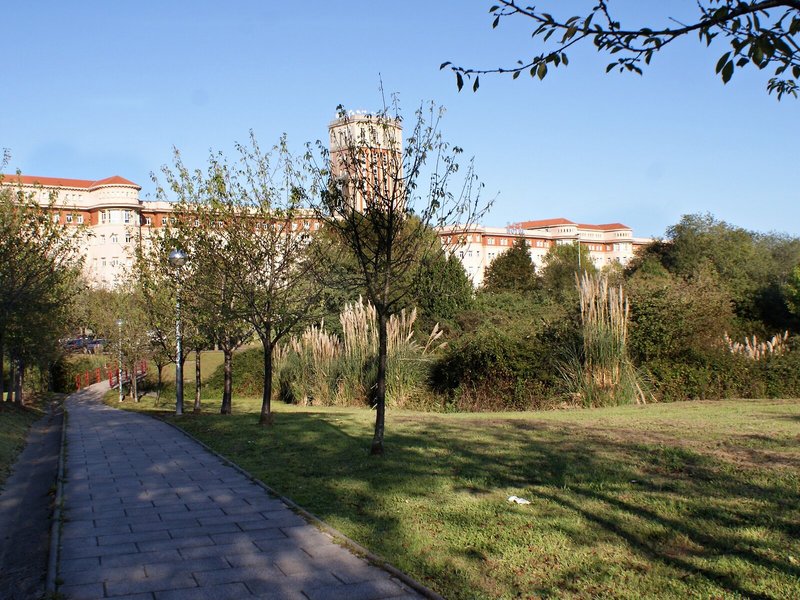 Hotel Seminario Bilbao in Derio, Bilbao Außenaufnahme