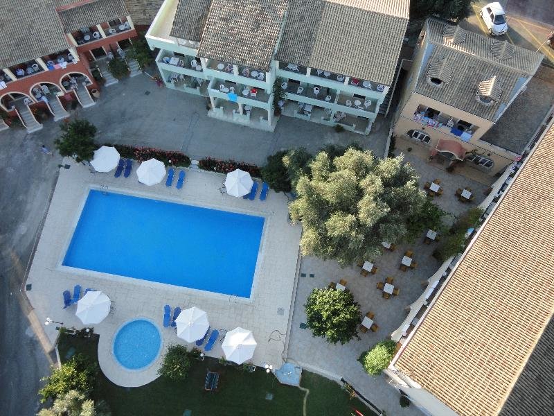 Bintzan Inn in Gastouri, Korfu Außenaufnahme