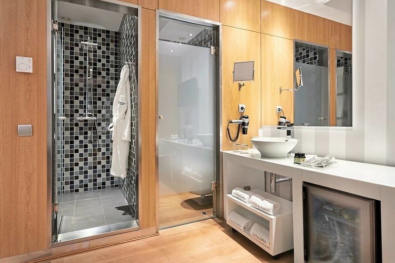 Hotel Catalonia Reina Victoria in Ronda, Malaga Badezimmer