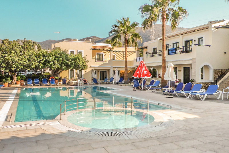Dionysos Hotel Apartments & Studios in Stalida, Heraklion (Kreta) Pool