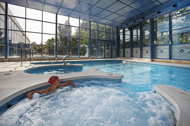 Hallenbad