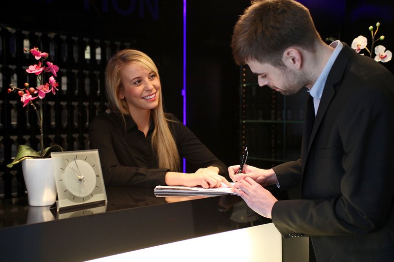 Hotel Lützow in Berlin, Berlin-Schönefeld (DE) Personen
