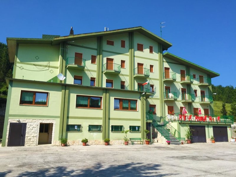 Hotel Ti' Bionda Suisse in Pretoro, Venedig Außenaufnahme